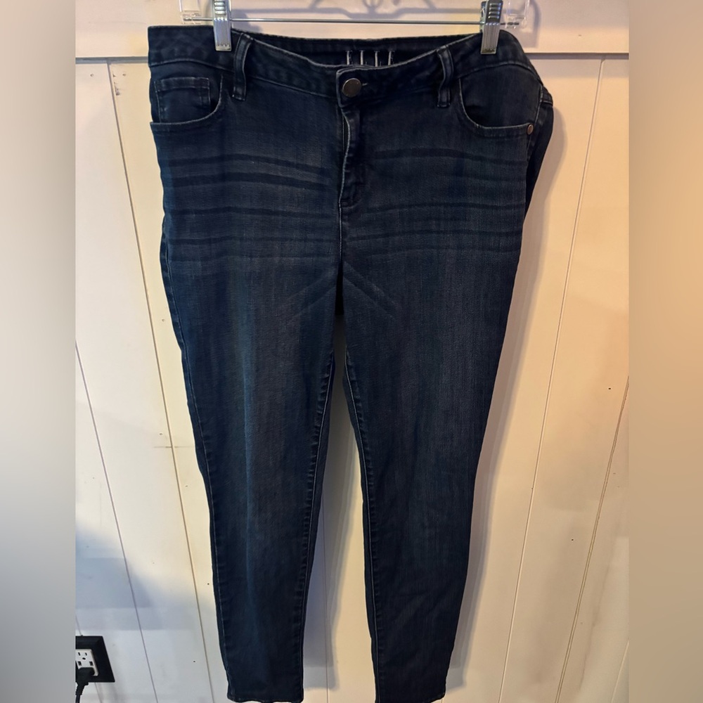 Elle Classic Blue Jeans